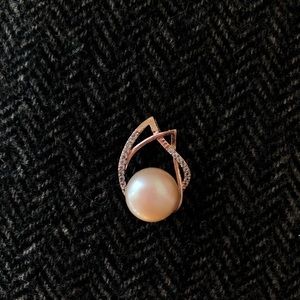 2/$30 Freshwater Pearl Teardrop Pendant